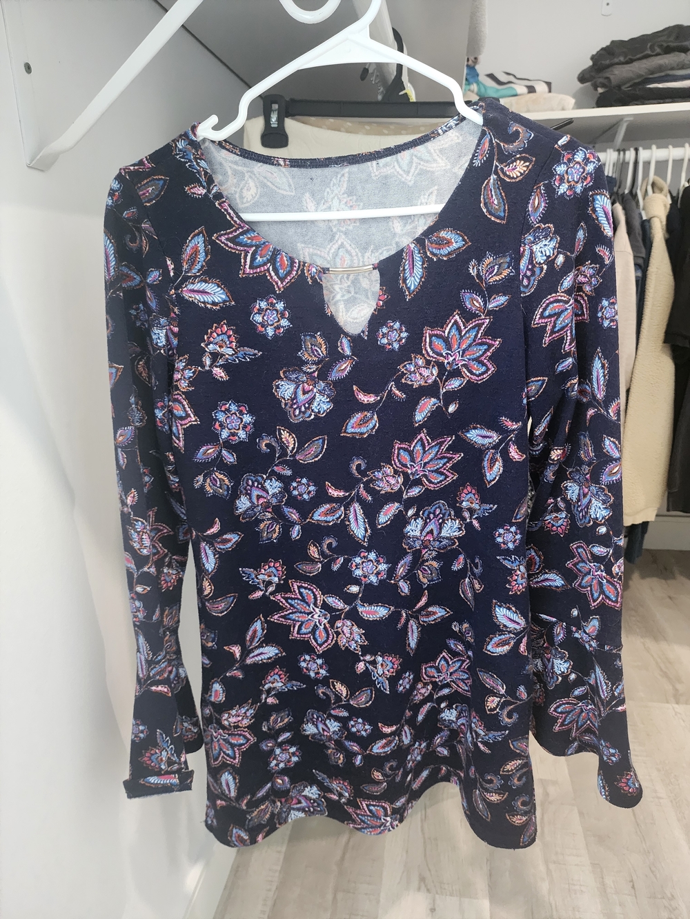 Women's Navy Floral Long-Sleeve Top